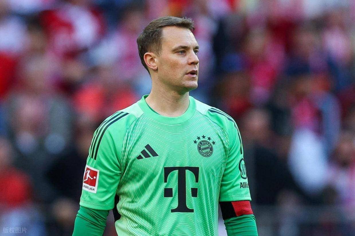 拜仁官方确认：诺伊尔右腿肌肉纤维撕裂，门将位置遇紧急考验